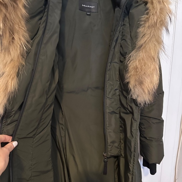 Mackage Kay Mid Length Down Fur trimmed Hooded Coat Women XS Army Green - Picture 4 of 14